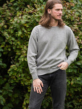 Load image into Gallery viewer, Mens Lambswool Crew Neck – Flannel