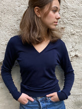 Load image into Gallery viewer, Ladies John Smedley Merino V-Neck - Midnight