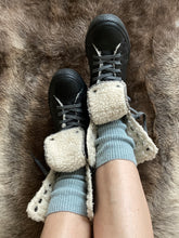 Load image into Gallery viewer, William Lockie Cashmere Socks - Haar