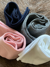 Load image into Gallery viewer, Pantherella Ladies cotton sock Navy