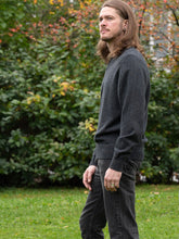 Load image into Gallery viewer, Mens Lambswool V-Neck – Charcoal