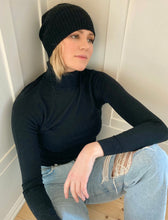 Load image into Gallery viewer, William Lockie Cashmere Hat - Black