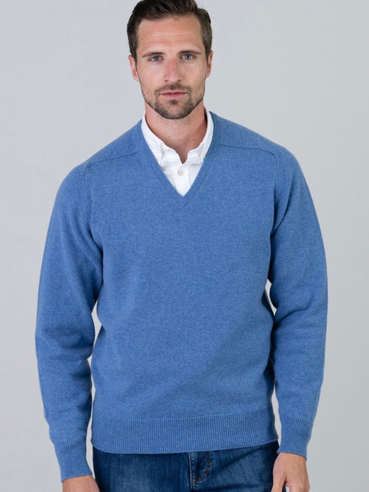 Mens Lambswool V-Neck – Clyde