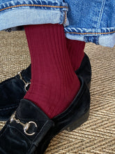 Load image into Gallery viewer, Pantherella Plain Wine