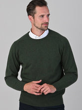 Load image into Gallery viewer, Mens Lambswool Crew Neck – Rosemary