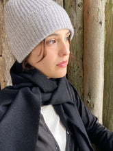 Load image into Gallery viewer, William Lockie Cashmere Hat - Flannel
