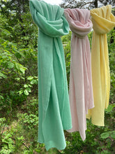 Load image into Gallery viewer, Cameron Cashmere Scarf - Cherry Blossom