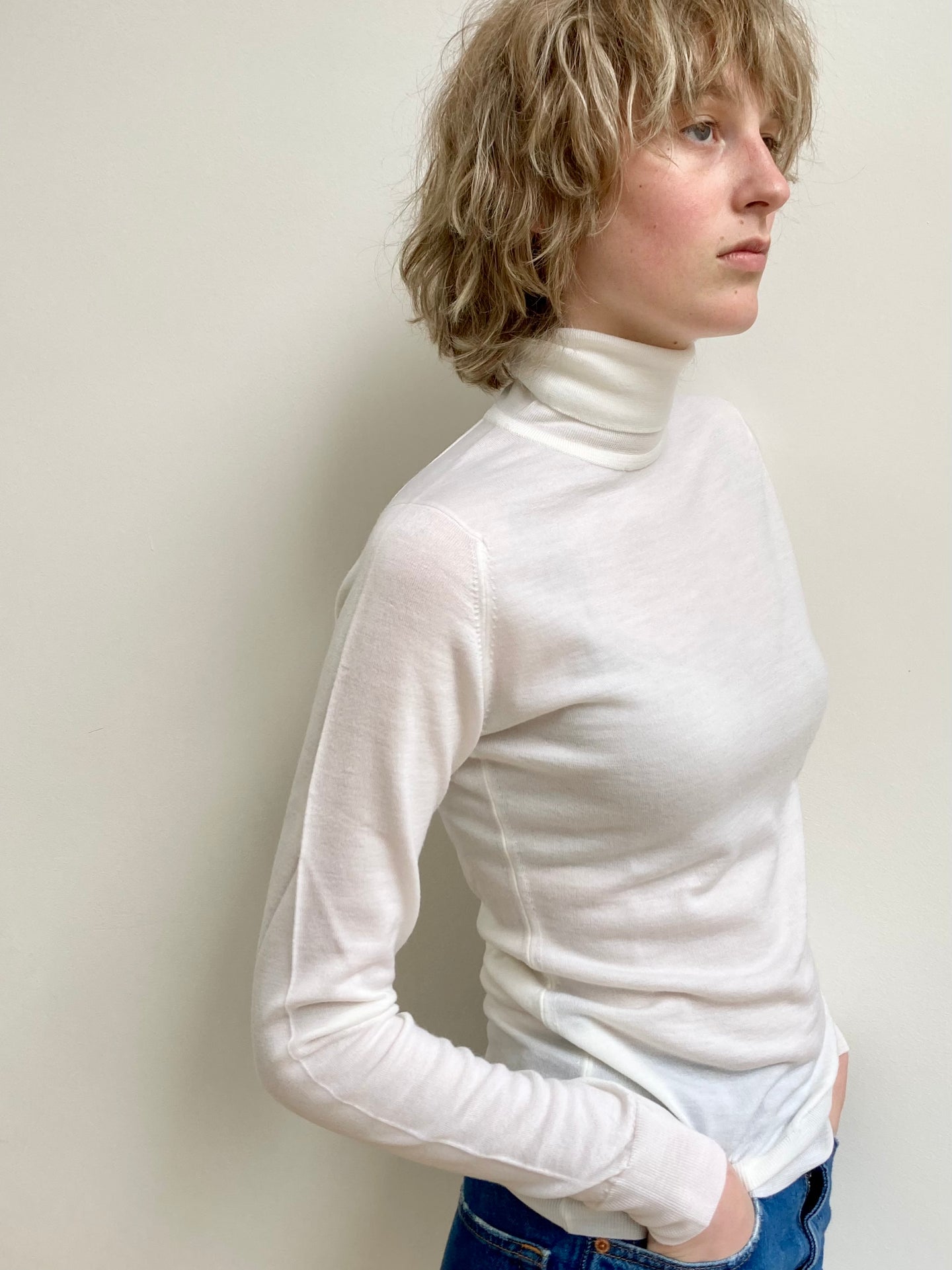 John Smedley Ladies Merino Roll Collar - Snow White