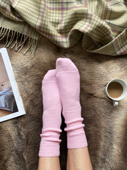 William Lockie Cashmere Socks - Pink