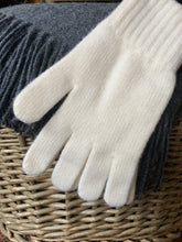 Load image into Gallery viewer, Cashmere Gloves - White Undyed