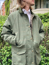 Load image into Gallery viewer, Hoggs of Fife Tweed Shooting Jacket