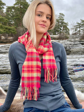 Load image into Gallery viewer, Lambswool Scarf - Highland Rose