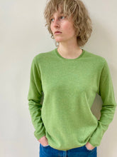 Load image into Gallery viewer, Ladies Cashmere Crew Neck - Foliage