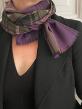 Load image into Gallery viewer, Merino Scarf - Heather